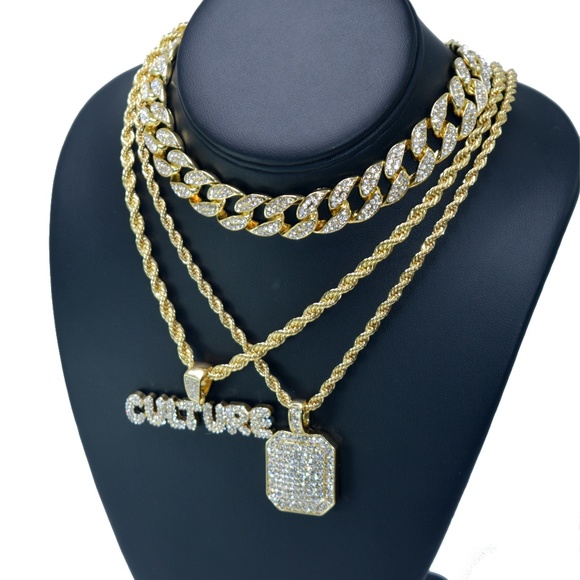 Hip Hop Bubble Letter  Iced out Bubble letter, 18\